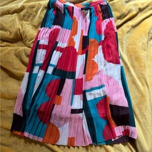 Vibrant, size 6, flowy skirt from Anthropologie